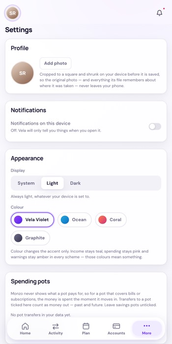 Vela Settings screen with profile, notifications toggle, display mode and four colour schemes